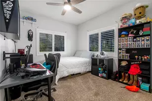 22391 San Joaquin, Canyon Lake, CA 92587 - Photo 33