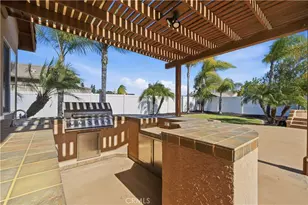 41732 Mesquite Ln, Murrieta, CA 92562 - Photo 9