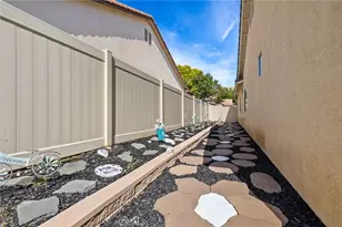 23457 Mountain Breeze, Murrieta, CA 92562 - Photo 33