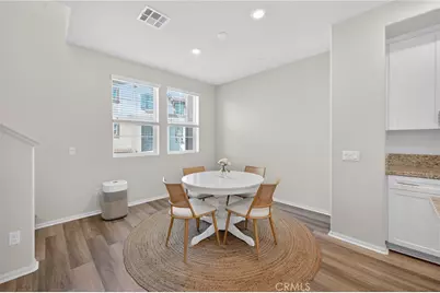 40379 Melrose Dr, Temecula, CA 92591 - Photo 11