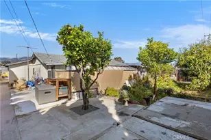 7415 San Bergamo Dr, Goleta, CA 93117 - Photo 35