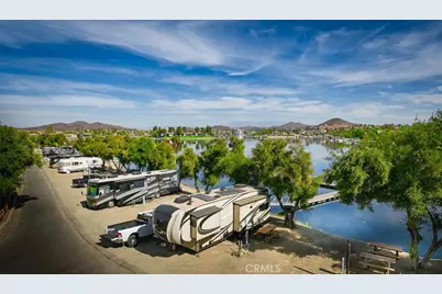 22226 San Joaquin Drive West Drive, Canyon Lake, CA 92587 - Photo 21