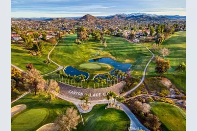 22226 San Joaquin Drive West Drive, Canyon Lake, CA 92587 - Photo 17