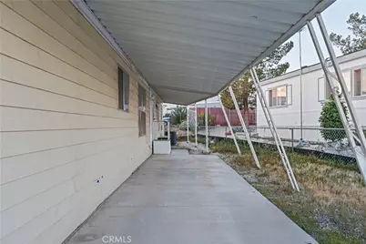 69500 Poolside, Desert Hot Springs, CA 92241 - Photo 31