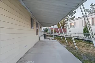 69500 Poolside, Desert Hot Springs, CA 92241 - Photo 31