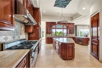 22166 W San Joaquin Drive, Canyon Lake, CA 92587 - Photo 19