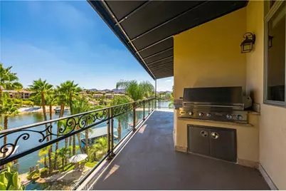 22166 W San Joaquin Drive, Canyon Lake, CA 92587 - Photo 21