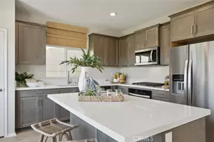 31337 Burflower Dr, Winchester, CA 92596 - Photo 17