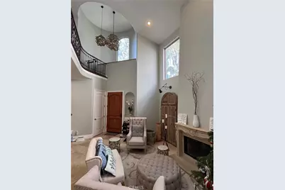 3200 Elm Avenue, Manhattan Beach, CA 90266 - Photo 3