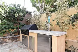 3200 Elm Ave, Manhattan Beach, CA 90266 - Photo 9