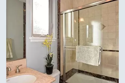 3200 Elm Avenue, Manhattan Beach, CA 90266 - Photo 15