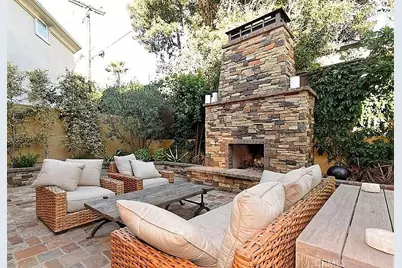 3200 Elm Avenue, Manhattan Beach, CA 90266 - Photo 25