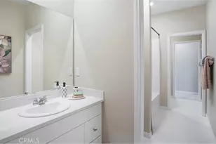 17561 Bassets St, Hesperia, CA 92345 - Photo 9