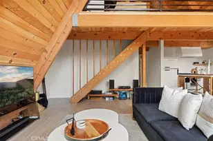 26664 Thunderbird Dr, Lake Arrowhead, CA 92391 - Photo 11