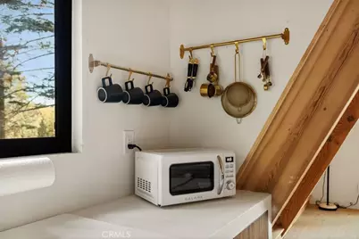 26664 Thunderbird Drive, Lake Arrowhead, CA 92391 - Photo 17