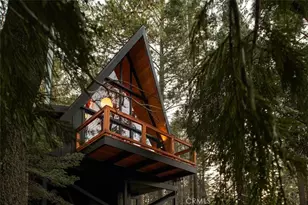 26664 Thunderbird Dr, Lake Arrowhead, CA 92391 - Photo 41