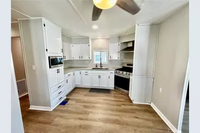 430 N Palm Avenue #72, Hemet, CA 92543 - Photo 9