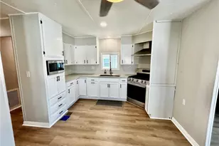 430 N Palm Ave, Hemet, CA 92543 - Photo 9