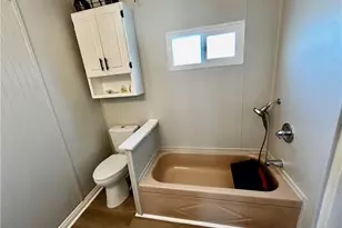 430 N Palm Ave, Hemet, CA 92543 - Photo 15