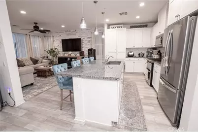 30565 Ticonderoga, Murrieta, CA 92563 - Photo 7