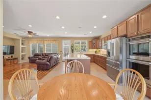 28245 Little Lake Ct, Menifee, CA 92585 - Photo 11