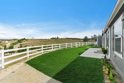 40589 Los Amantes, Temecula, CA 92592 - Photo 5