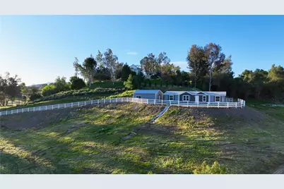 40589 Los Amantes, Temecula, CA 92592 - Photo 35