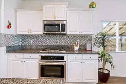 26947 Mountaingate, Menifee, CA 92585 - Photo 5