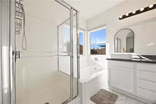 15592 Red Oak, Victorville, CA 92394 - Photo 29