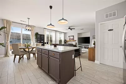 15592 Red Oak, Victorville, CA 92394 - Photo 15