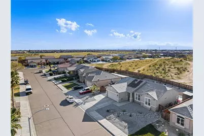 15592 Red Oak, Victorville, CA 92394 - Photo 43