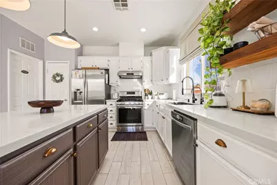 15592 Red Oak, Victorville, CA 92394 - Photo 13