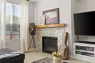 15592 Red Oak, Victorville, CA 92394 - Photo 17