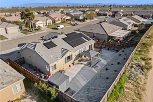 15592 Red Oak, Victorville, CA 92394 - Photo 49