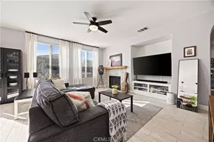 15592 Red Oak, Victorville, CA 92394 - Photo 5