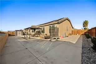 15592 Red Oak, Victorville, CA 92394 - Photo 39