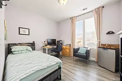 15592 Red Oak, Victorville, CA 92394 - Photo 21