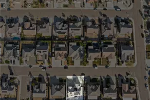 15592 Red Oak, Victorville, CA 92394 - Photo 45