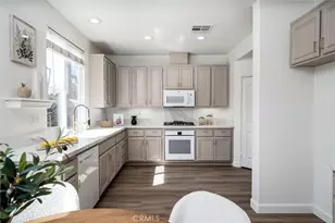 37582 Newcastle Rd, Murrieta, CA 92563 - Photo 15