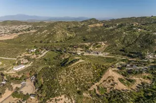 32465 Crooked Arrow, Wildomar, CA 92595 - Photo 17