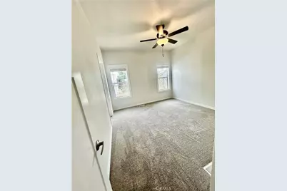 675 W Oakland Avenue #F7, Hemet, CA 92543 - Photo 19