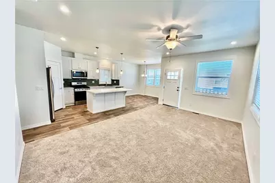 675 W Oakland Avenue #F7, Hemet, CA 92543 - Photo 5