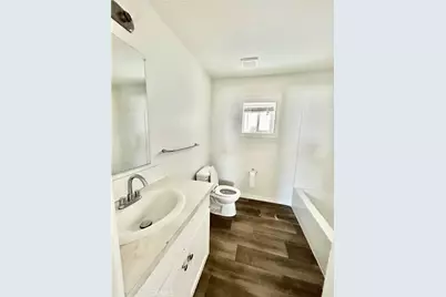 675 W Oakland Avenue #B8, Hemet, CA 92543 - Photo 9