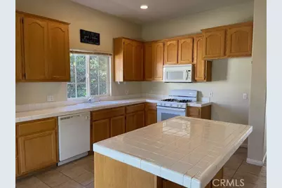 33089 Garner, Lake Elsinore, CA 92530 - Photo 11