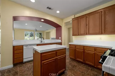 39480 Almaden Circle, Murrieta, CA 92563 - Photo 5