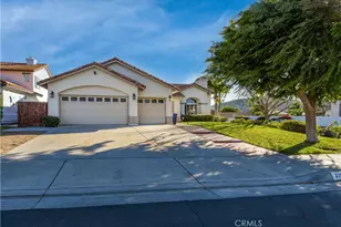 23025 Twinflower, Wildomar, CA 92595 - Photo 3