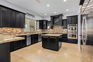 29061 Lupin Pl, Canyon Lake, CA 92587 - Photo 3