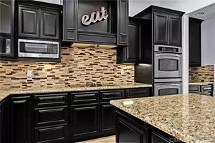 29061 Lupin Pl, Canyon Lake, CA 92587 - Photo 19