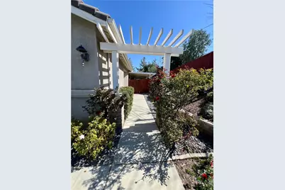 140 McCarron Way, Hemet, CA 92545 - Photo 3