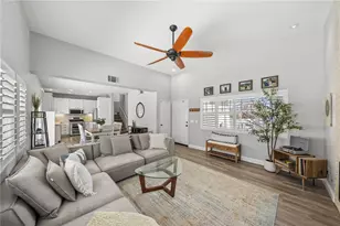 32924 Charmes Ct, Temecula, CA 92592 - Photo 7